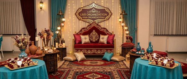 lika-organizasyon-duzce-kina-organizasyonu-hizmetlerinde-kina-tahti-sahne-giris